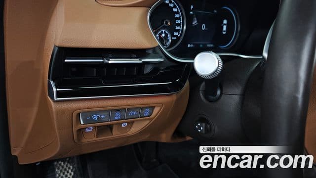 Genesis Electrified G80 2020 — ფოტო 17/20