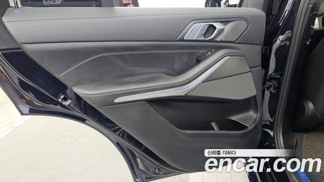 BMW X5 2021 — ფოტო 10/35