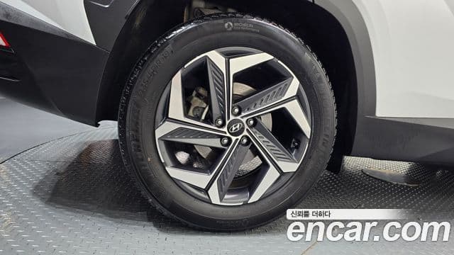 Hyundai The New Tucson 2023 — Фото 5/20