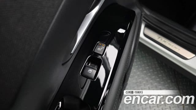 Hyundai The New Tucson 2022 — Фото 17/20