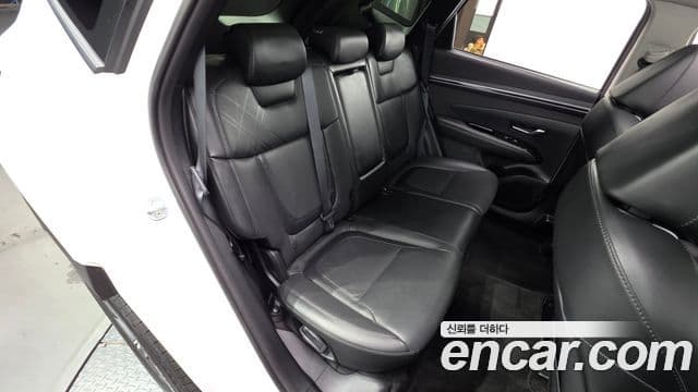 Hyundai Tucson Hybrid 2022 — Photo 25/30