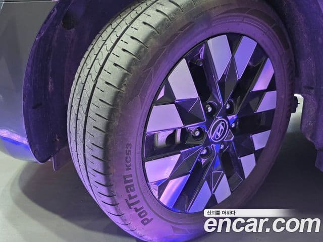 Hyundai Staria 2024 — Şəkil 5/20