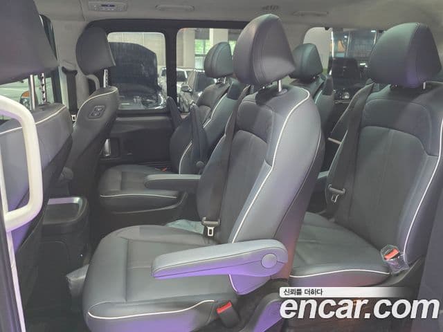 Hyundai Staria 2024 — Şəkil 10/20