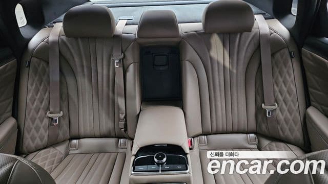 Kia K8 2021 — ფოტო 7/20