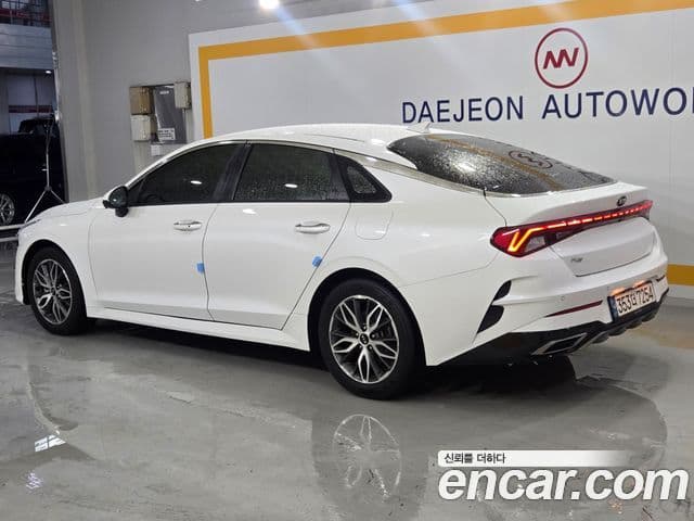 Kia K5 2021 — Şəkil 2/19