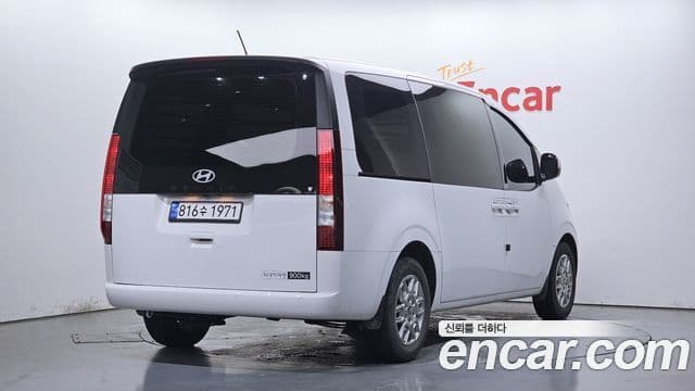 Hyundai Staria 2024 — Şəkil 2/20