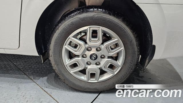 Hyundai Staria 2024 — Şəkil 5/20