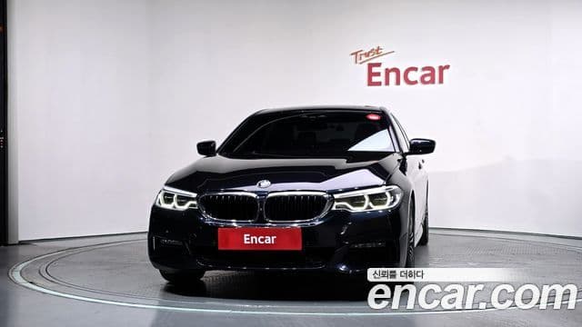 BMW 5 Series 2019 — Şəkil 2/20