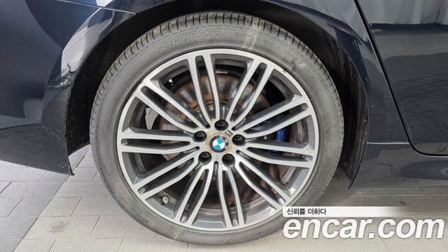 BMW 5 Series 2019 — Şəkil 4/20
