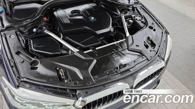 BMW 5 Series 2019 — Şəkil 5/20