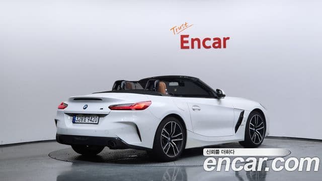 BMW Z4 2020 — ფოტო 2/20