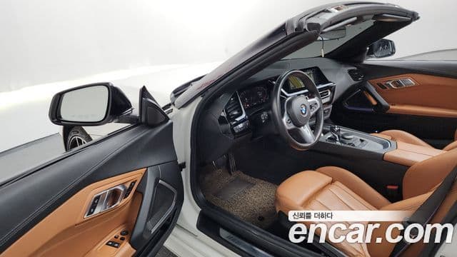 BMW Z4 2020 — ფოტო 17/20