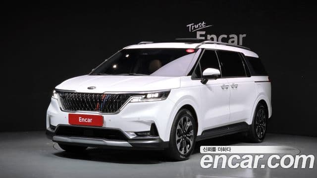 Kia Carnival 2021 — Фото 10/20