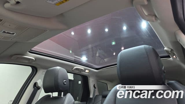Land Rover Discovery Sport 2020 — Şəkil 19/20