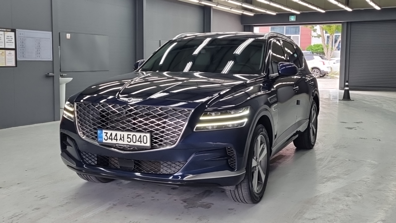 Genesis GV80 2020 — ფოტო 10/18
