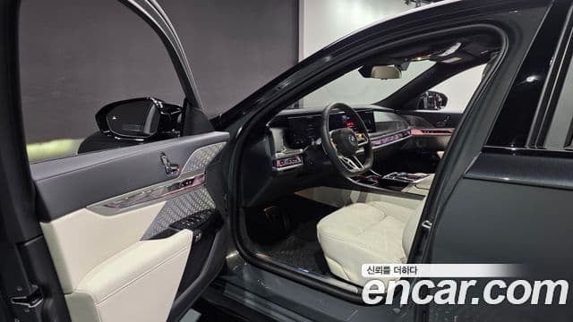 BMW i7 2024 — Photo 11/20