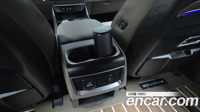 Kia Carnival 2024 — Şəkil 22/35