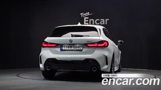 BMW 1 Series 2021 — Şəkil 4/20