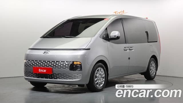 Hyundai Staria 2021 — Photo 10/31