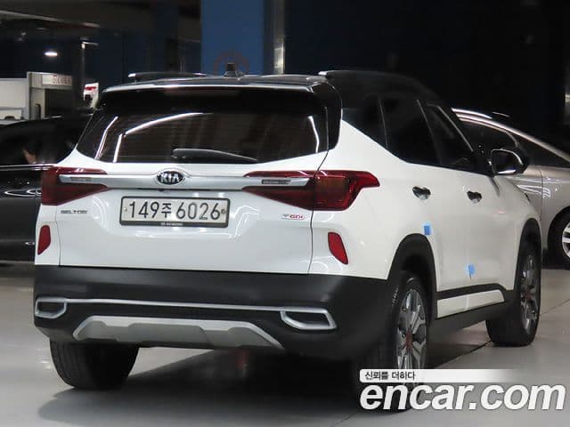 Kia Seltos 2020 — ფოტო 3/20
