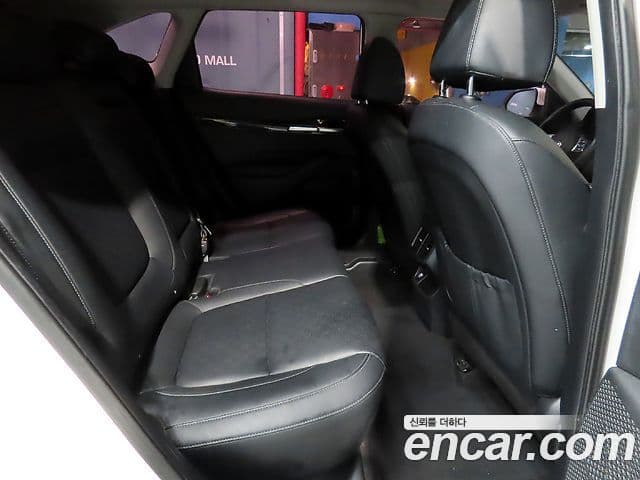 Kia Seltos 2020 — Şəkil 8/20