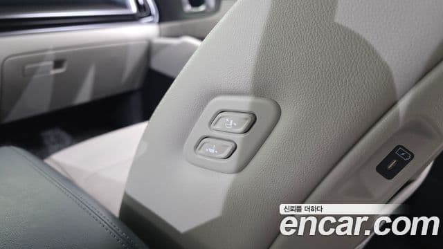 Kia Sorento 2024 — ფოტო 35/37