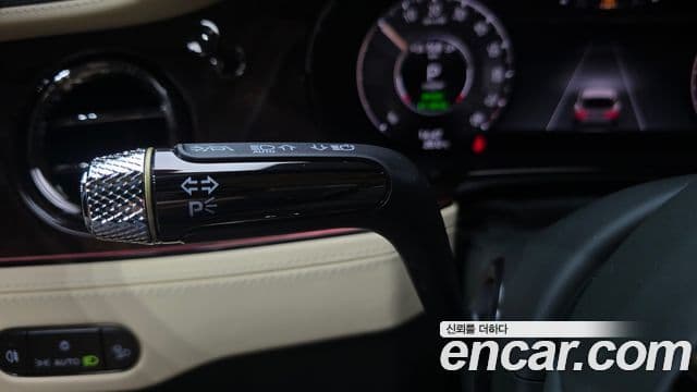 Bentley Continental GT 2025 — Photo 29/36