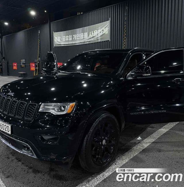 Jeep Grand Cherokee 2020 — Şəkil 2/9