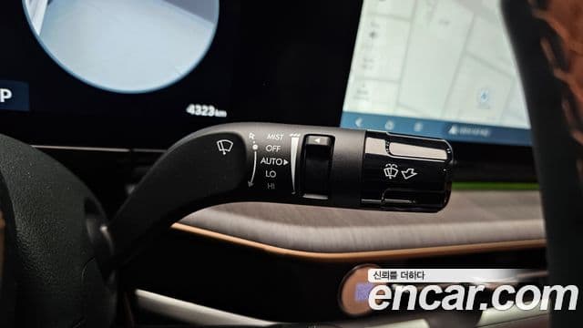 Hyundai Grandeur Hybrid 2025 — Photo 7/30