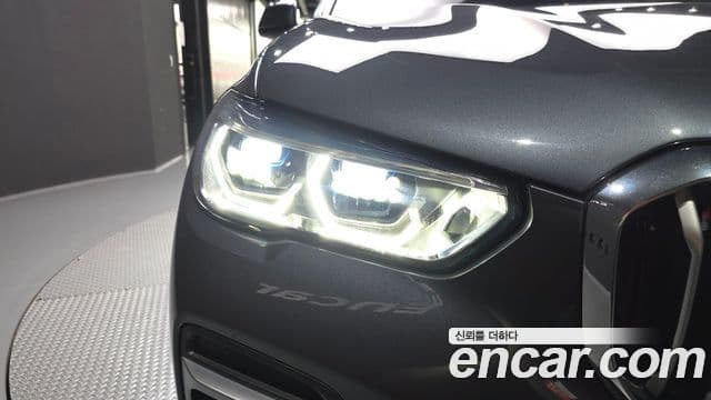 BMW X5 2022 — Photo 14/34