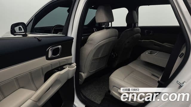 Kia Sorento 2024 — ფოტო 8/37