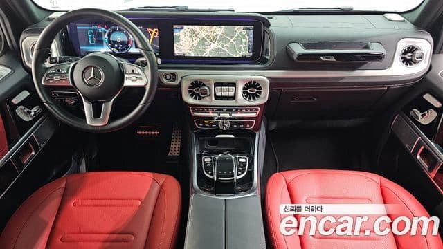 Mercedes-Benz G-Class 2024 — Photo 10/20
