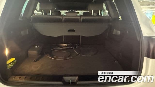 Mercedes-Benz EQB 2024 — ფოტო 19/19