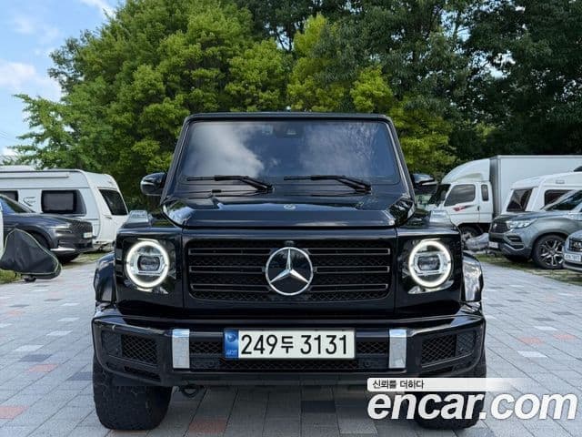 Mercedes-Benz G-Class 2021 — Photo 2/18