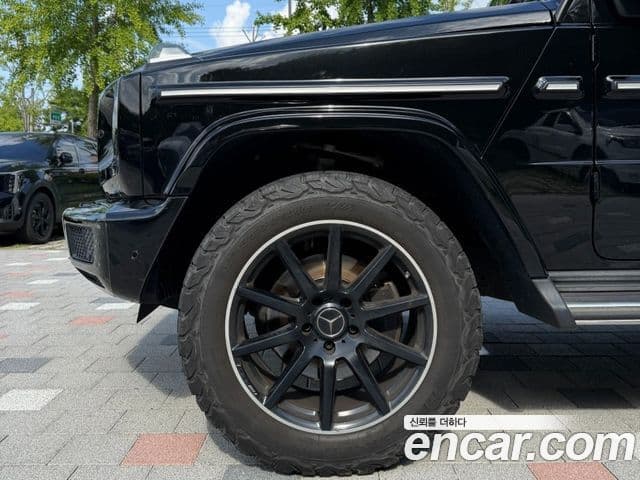 Mercedes-Benz G-Class 2021 — Photo 14/18