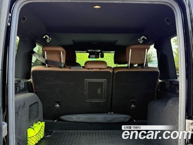 Mercedes-Benz G-Class 2021 — Photo 18/18