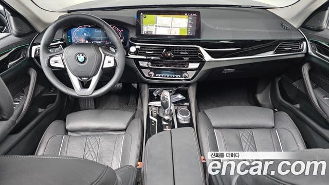 BMW 5 Series 2021 — Şəkil 7/20