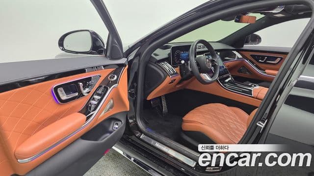 Mercedes-Benz S-Class 2023 — Фото 8/20