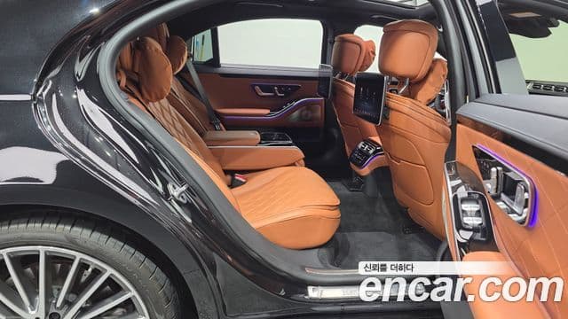 Mercedes-Benz S-Class 2023 — Фото 11/20