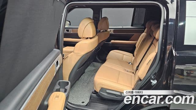 Hyundai Santa Fe 2025 — ფოტო 12/20