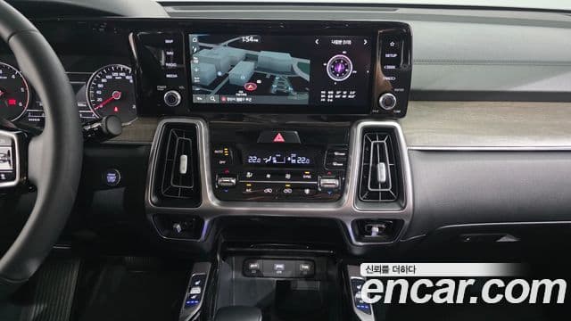 Kia Sorento 2021 — Фото 18/20