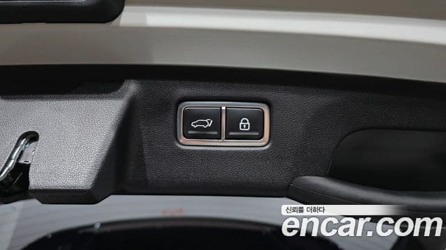 Kia Sorento 2021 — Фото 19/20