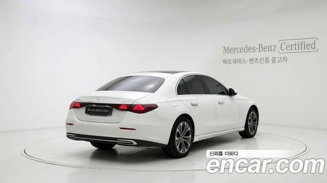 Mercedes-Benz E-Class 2025 — Şəkil 1/11