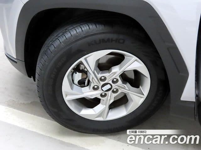 Hyundai The New Tucson 2023 — Фото 19/20