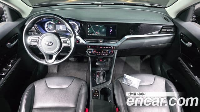 Kia Niro 2020 — Şəkil 10/30