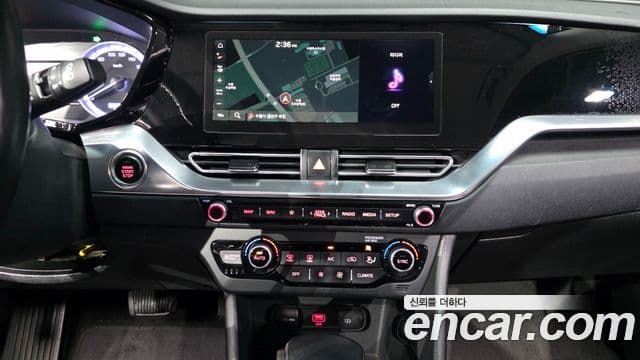 Kia Niro 2020 — Şəkil 17/30