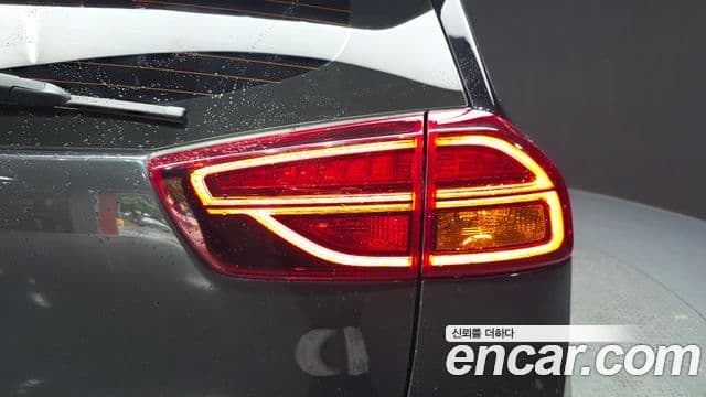 Kia Niro 2020 — Şəkil 16/30