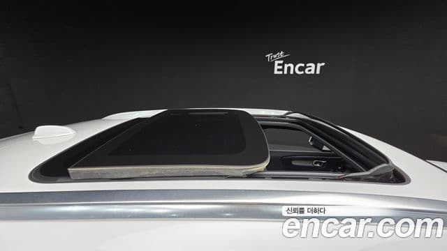 Volvo XC40 2021 — Şəkil 10/20