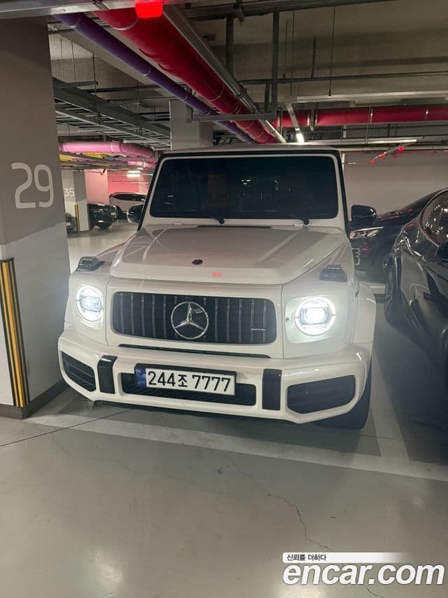 Mercedes-Benz G-Class 2021 — Photo 9/10