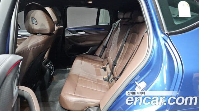 BMW X4 2025 — Şəkil 9/33